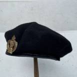 Béret Tankiste Drap Noir et  insigne RAC