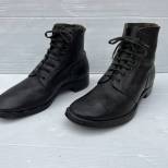 Canada Paire de brodequins troupe cuir noir 
