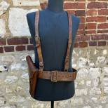 Ceinturon Brelage tenue campagne Officier  étui révolver Mdle 1892/16 cuir marron 