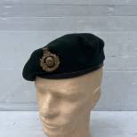 Commando Béret drap  vert et insigne en laiton doré 