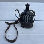 Gourde individuelle Mdle 1884 et quart avec sangle cuir marron 
