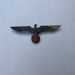 KM Aigle de poitrine Métal doré 