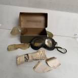 Lunettes de vol Mdle 1944 Type B8 et carton