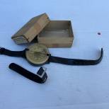 LW Boussole AK 39 Navigant , boitier carton et papier soie 