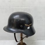 LW Casque Mdle 1935 Un Insigne