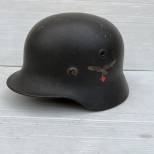 LW Casque Mdle 1940 Un insigne et jugulaire cuir 