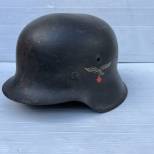 LW Casque Mdle 1942 Un insigne et jugulaire 