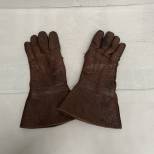 Paire de gants de vol Mdle 1929 cuir marron fourrés laine 