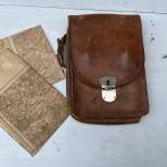 Porte cartes officier cuir marron et deux cartes (Lille/Sedan)