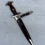 SA Dague Mdle 1933 et bélière cuir marron 