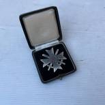 WH Croix de mérite 1ére Classe 1939 avec glaives et boitier 