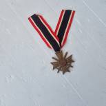 WH Croix de mérite 2éme Classe 1939 avec glaives 