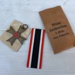 WH Croix de mérite 2éme Classe 1939 et sachet  et papier 