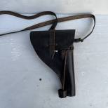 WH Etui pistolet Lance fusées et sa sangle en cuir noir 