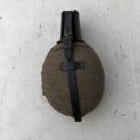 WH Gourde individuelle Mdle 1931 et quart bakélite noir 