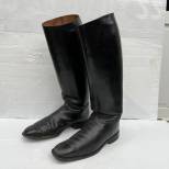 WH Paire de bottes officier cuir noir 