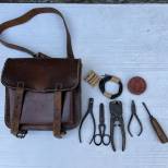 WH Sacoche sapeur du Génie cuir marron et outils 