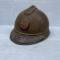 Casque Adrian Mdle 1915 9éme Zouave et plaque commémorative mdle 1919 
