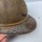 Casque Adrian Mdle 1915 9éme Zouave et plaque commémorative mdle 1919 
