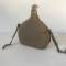 Gourde individuelle Mdle 1935 et sanglons cuir 