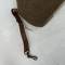 Gourde individuelle Mdle 1935 et sanglons cuir marron 