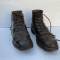 Paire de brodequins cloutés de montagne Mdle 1935 cuir marron 