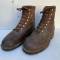 Paire de brodequins cloutés de montagne Mdle 1940 cuir marron 