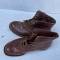 Paire de brodequins cloutés officier cuir marron 