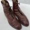 Paire de brodequins officier cuir havane 
