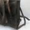 Sac à dos Mdle 1893 , bretelles et Cinq courroies de charges cuir noir retourné 