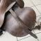 Selle Mdle 1874 et paire de fontes en cuir marron 