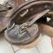 Selle Mdle 1874 et paire de fontes en cuir marron 