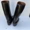 WH Paire de bottes en cuir noir 