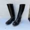 WH Paire de bottes en cuir noir 