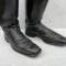 WH Paire de bottes officier cuir noir 