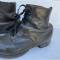 WH Paire de brodequins réglementaires cuir noir 