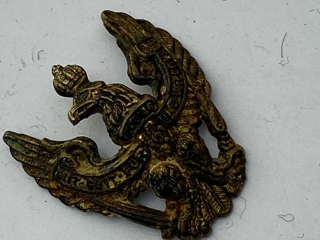 Bague Homme Tête De Mort En Métal Argenté Sur Fond Noir - Taille 58 - Style Rock