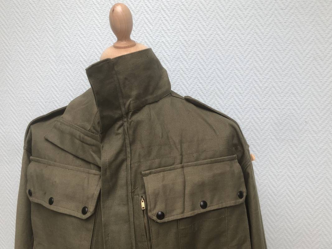 Veste et pantalon de saut parachutiste TAP 1947/51 coton Vert Dat?� 1952 - Ventes d'antiquit?�s 